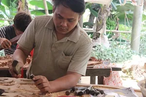 Chàng điêu khắc tật nguyền