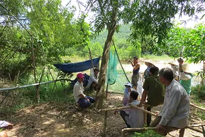 Phát hiện thi thể nổi trên sông