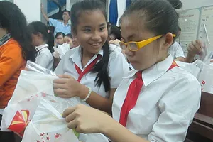 Lễ khai giảng trong đêm