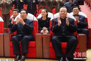 Em gái ông Kim Jong-un lại được thăng chức