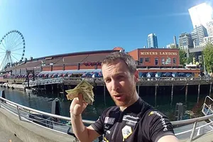 Chàng trai đi xuyên nước Mỹ với ba USD mỗi ngày