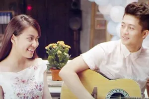 Thần tượng và 'chị Phụng' đến Luang Prabang