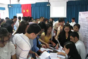 Lo ngại thu nhập người về hưu thấp hơn chuẩn nghèo