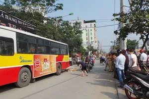 Nữ nhà báo Đài tiếng nói Việt Nam tử vong vì xe buýt