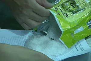 Bị bắt khi ôm gần 1 kg ma túy đá vào TP.HCM tiêu thụ