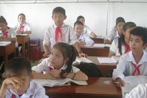 Cậu bé lớp 7 dũng cảm cứu bạn trong dòng nước xiết