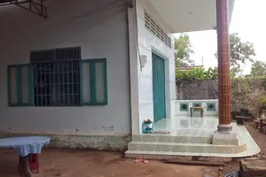 Điều tra nghi án bé gái năm tuổi bị chồng bảo mẫu dâm ô