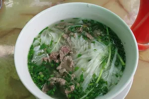 Phở là một trong 43 món phải ăn trong đời