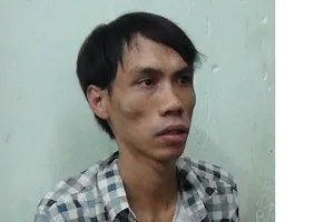 Bắt nóng đối tượng mua bán ma túy giữa trung tâm