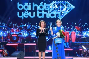 Phi Nhung lần thứ hai đạt giải Bài hát yêu thích