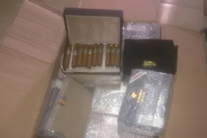 Bắt giữ hơn 500 điếu xì gà nhập lậu trị giá hàng trăm triệu đồng