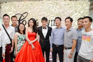 Thủy Tiên-Công Vinh dùng tiền cưới 2 tỉ làm từ thiện