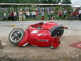 Mới cưới 1 ngày, cô gái đã ngã xe máy tử vong