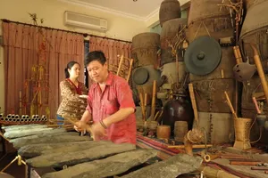 Những chuyện dài về nhạc cụ dân tộc