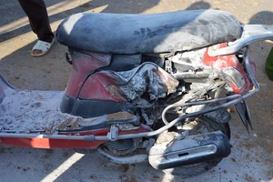 Xe tay ga bị cháy khi đang chạy