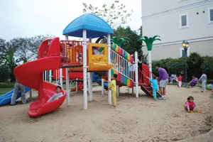 Chém người vì bênh con bị đánh trong khu vui chơi