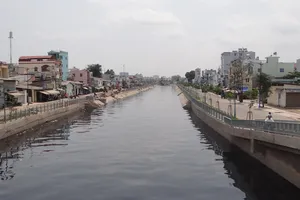 Sài Gòn chờ dòng kênh chết hồi sinh