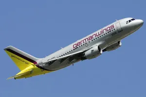 Thêm 1 máy bay của Germanwings phải chuyển hướng do gặp sự cố