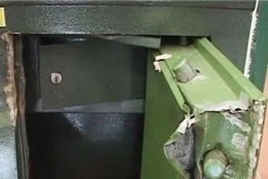 Kẻ gian đột nhập phá két sắt trộm gần 300 triệu đồng