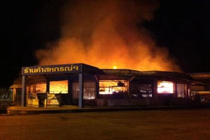 Thái Lan đối mặt với nạn phá hoại