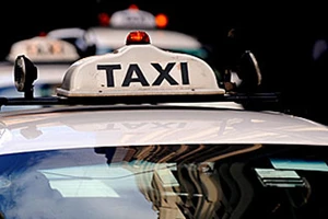 Bắt kẻ cướp taxi chạy từ Hà Nội vào tận Hà Tĩnh