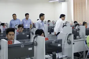 Thi vào ĐH Quốc gia Hà Nội: Gần 73% thí sinh đạt trên ngưỡng điểm trung bình