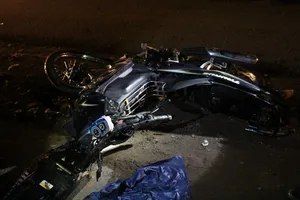 Va chạm với xe khách, người điều khiển xe máy tử vong tại chỗ