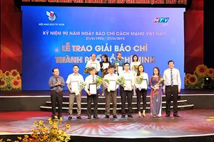 Vị đại biểu Quốc hội đầu tiên đoạt giải báo chí TP.HCM 