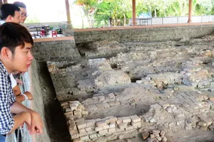 Đi tìm vương quốc cổ