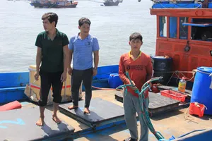 Mỗi tháng có 4 tàu bị TQ uy hiếp, cướp tài sản tại Hoàng Sa