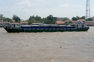 Tháo hộp đen giám sát hành trình, chiếm đoạt 400 tấn gạo