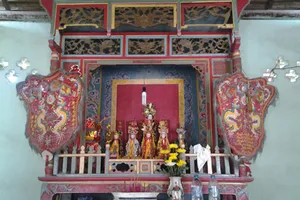 Kỳ lạ dân lập miếu thờ bà 'mụ vườn'