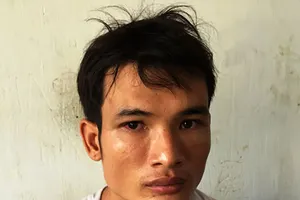 Bắt một công nhân đi cướp có 3 tiền án