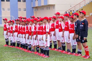 30 cầu thủ nhí đua tài tìm cơ hội đi Nhật