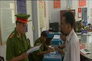 Bắt Phó giám đốc lừa đảo, chiếm đoạt 1 tỉ đồng 