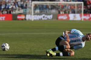 Argentina thiệt quân trầm trọng trước ngày tập trung