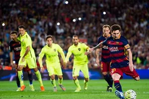 Barcelona 4-1 Levante: Siêu sao Messi toả sáng ghi 2 bàn thắng