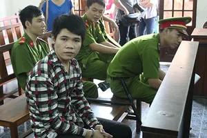 Bị đánh chết vì gọi cửa nhờ mua rượu nửa đêm