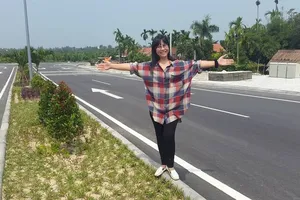 Ca sĩ Ánh Tuyết không dám sinh thêm con vì sợ dao kéo