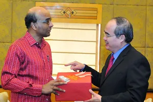 'Mong muốn Singapore chia sẻ kinh nghiệm giám sát'