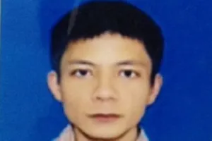 Trộm 11 cây vàng, mang về cho mẹ bán