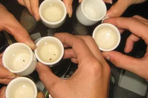 Phát hiện vợ chết bất thường sau đêm uống rượu với chồng