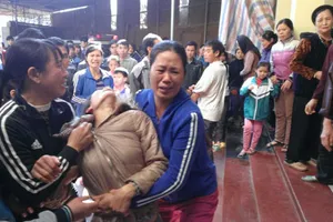 Vụ cả nhà bị sát hại: Đã đưa thi thể các nạn nhân về an táng