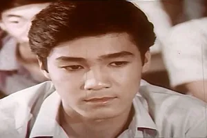 Người đàn ông được hâm mộ hiếm thấy trong lịch sử phim Việt