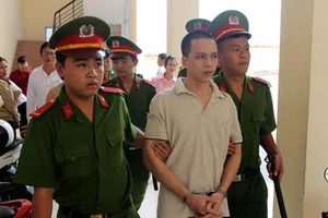 Vợ kiên quyết ly hôn bị chồng giết chết