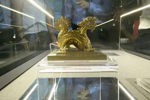 Trưng bày Bảo vật Hoàng cung - Kim ấn và Kim sách triều Nguyễn