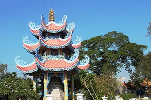 Một làng có 3 cụ cây gần 300 năm tuổi