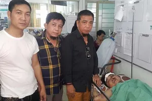 Nam ca sĩ Việt bị tai nạn mất 1 cánh tay