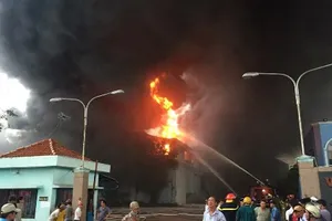 Clip cháy lớn tại Công ty Nệm Vạn Thành