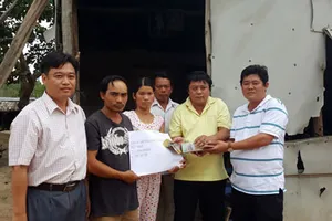 Gần 1 tỉ đồng giúp đỡ gia đình 3 cháu bé chết đuối